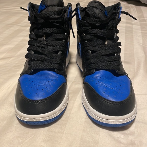Jordan 1 royal size 7y - Picture 5 of 7